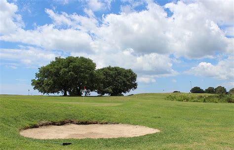 bay-breeze-golf-course