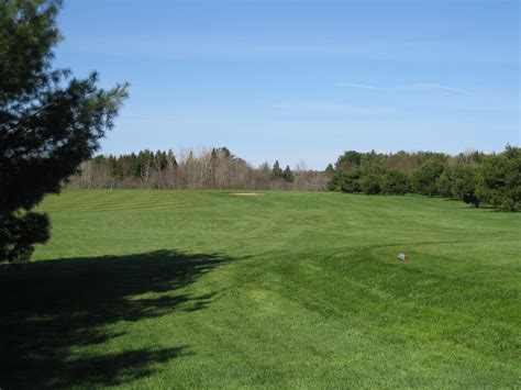 coyote-hills-golf-course-at-benson-country-club