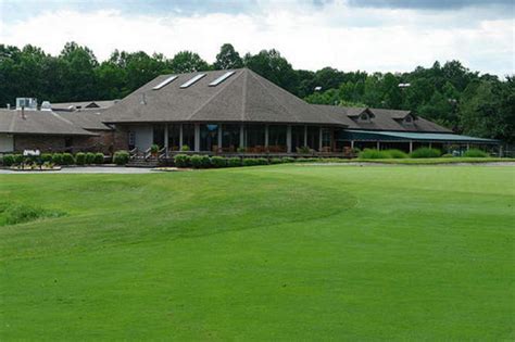 mapledale-country-club
