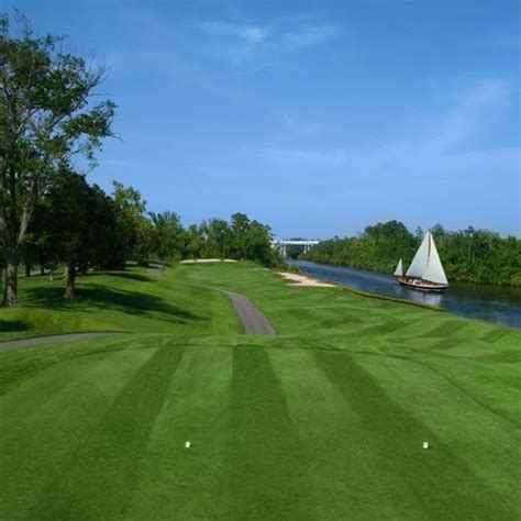 oaks-lakes-course-at-waterway-hills-golf-course