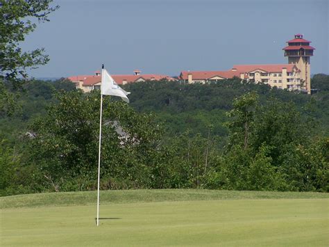 tanglewood-on-texoma-resort-country-club